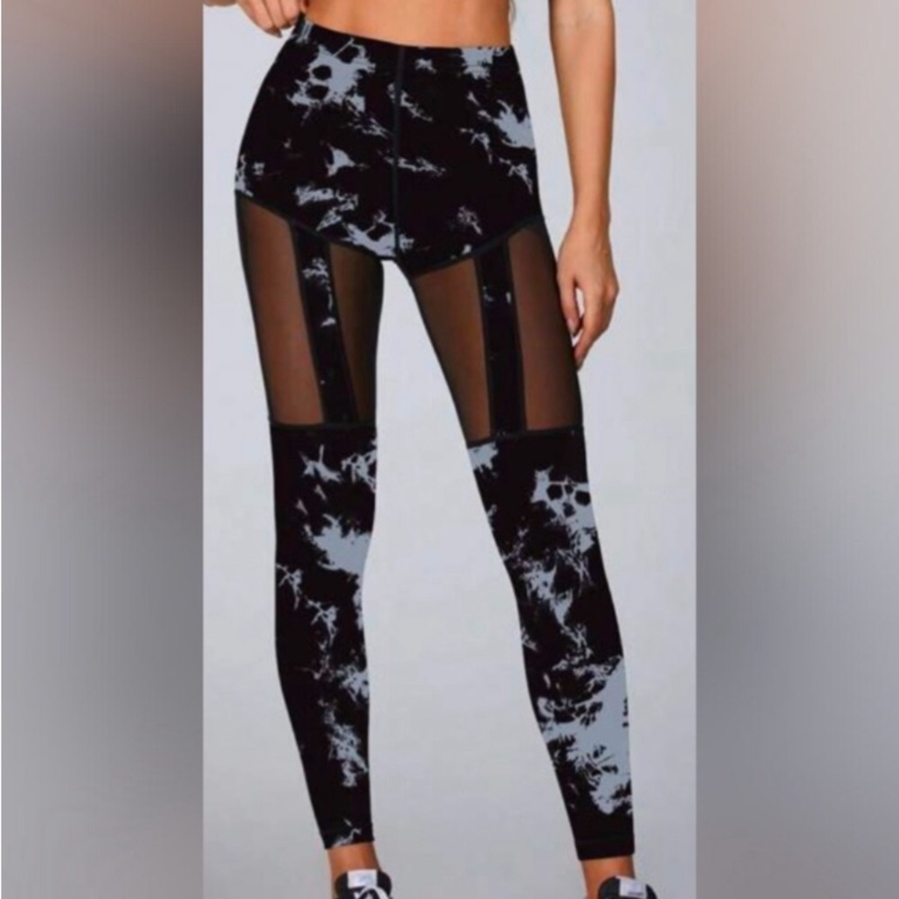 Mesh Panel Leggings Fitness - Spooky Halloween Costume | Workout | Black Gray